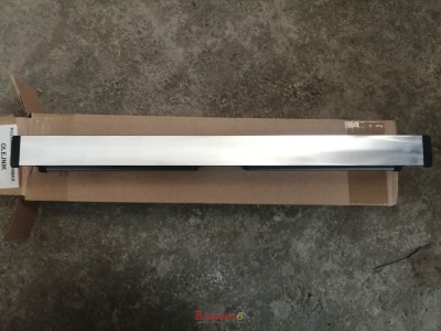 Рівень сірий з 3-ма вічками 120 см POWER MAX OLEJNIK